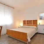Apartment & Room Tanja 1552