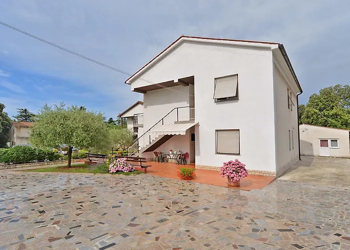 Apartment & Room Tanja 1552
